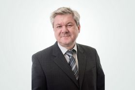 RA Franz Schlenhardt